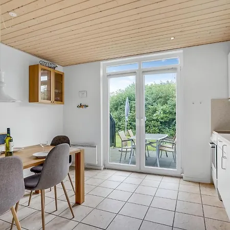 Lovely In With Wifi Ferienhaus *